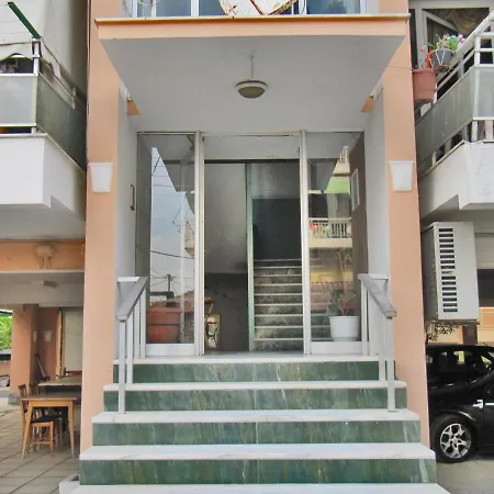 Appartamento Cozy In Perea! Only 100m From The Beach! Peraía