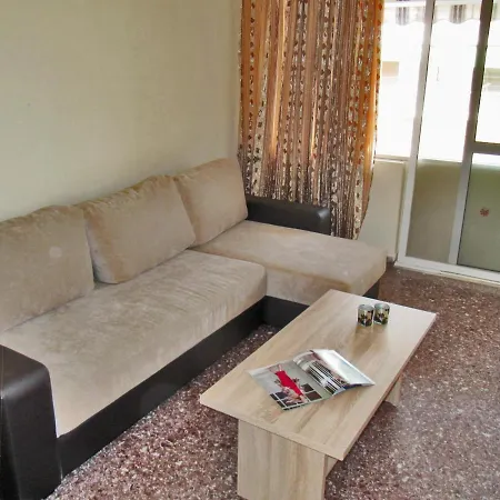 Cozy In Perea! Only 100m From The Beach! Peraía