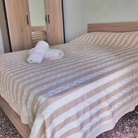 Cozy In Perea! Only 100m From The Beach! * Peraía