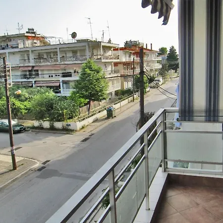 Appartamento Cozy In Perea! Only 100m From The Beach! Peraía